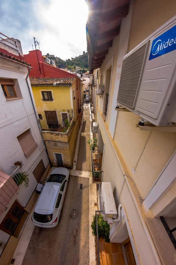 Casa Camino Al Castillo 卡迪瓦 外观 照片